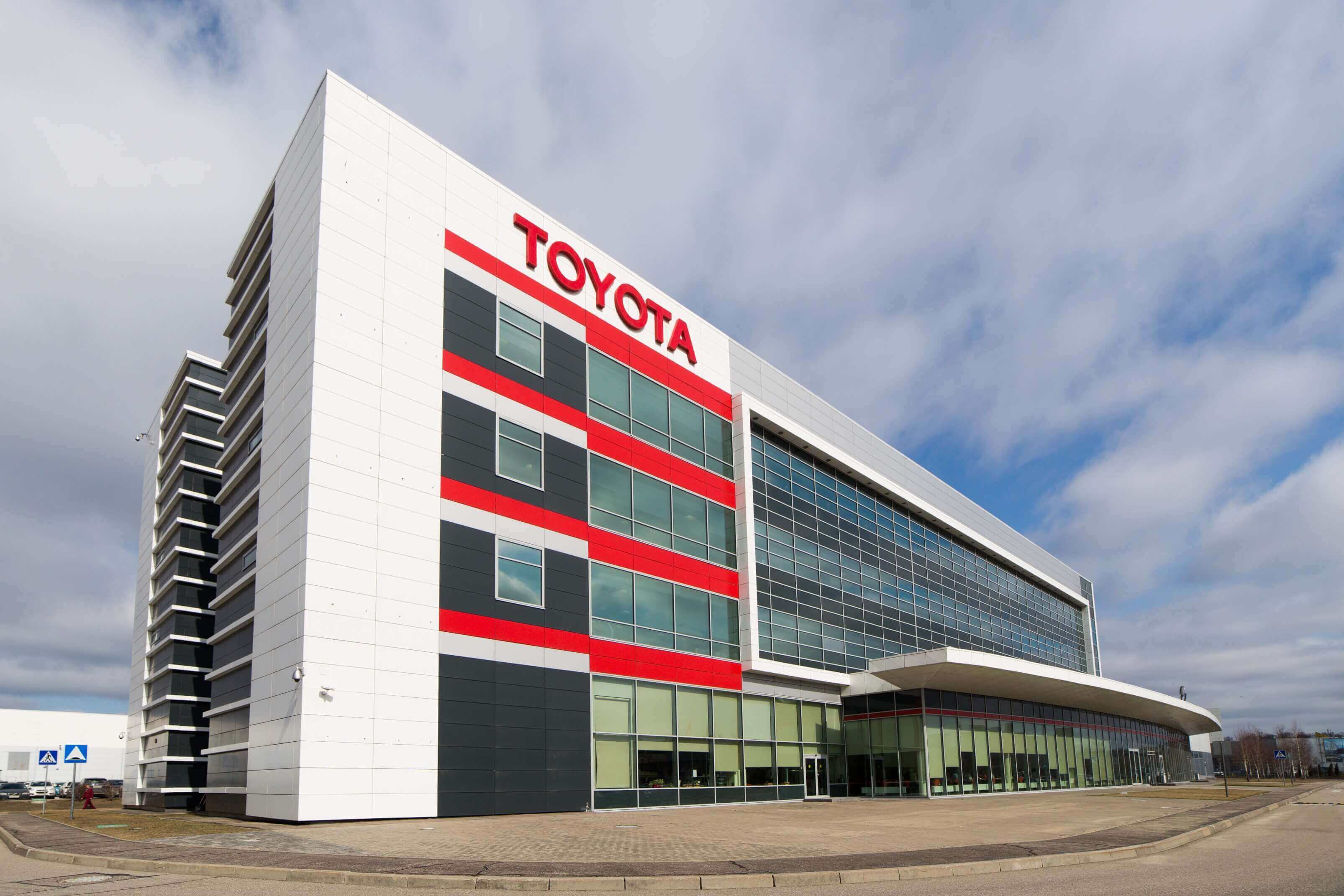 Изображение на странице Последние новости и события в мире Toyota Тойота Центр Ноябрьск